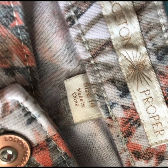 (DONATED) - Picture 7 of 8